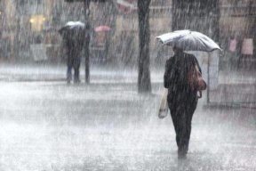 حالة الطقس: منخفض جوي مصحوب بكتله هوائية شديدة البرودة