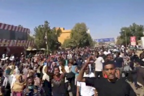مقتل طبيب وطفل برصاص الشرطة في احتجاجات السودان