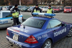 بلغاريا تلاحق 5 سوريين