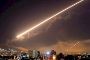  سوريا..4 شهداء من الجيش والتصدي لعشرات الصورايخ  الاسرائيلية