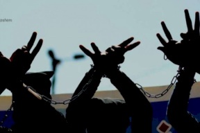 الدعوة لرفع صور الاسرى واطلاق حملة الكترونية لدعمهم