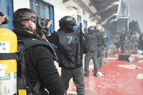 نادي الأسير: فشل الحوار بين الأسرى وإدارة معتقل "عوفر"