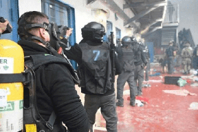 اليوم..جلسة حاسمة  بين الأسرى وإدارة "عوفر"