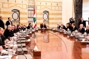 الحكومة اللبنانية تعقد أولى جلساتها