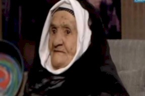 أكبر معمرة في مصر تتبرع بـ"تحويشة العمر" للفقراء