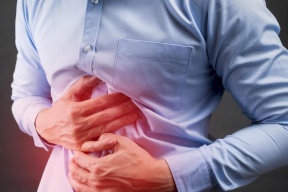 10 أطعمة تربك جهازك الهضمي.. حاول الابتعاد عنها