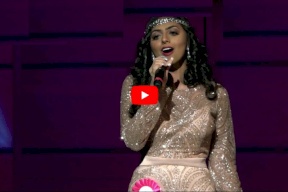 مغنية سعودية تتوج بأفضل موهبة عربية في أمريكا
