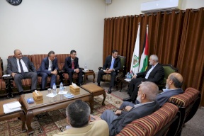 كشف مجريات الحوار بين حماس والمخابرات المصرية 