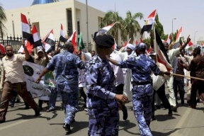 الإفراج عن 11 صحفيا اعتقلوا خلال احتجاجات السودان