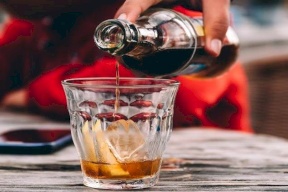 مشروبات الحمية تهدد مستهلكيها بالموت المبكر