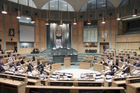 البرلمان الأردني يُطالب بطرد السفير الإسرائيلي 