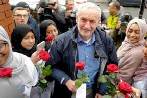  مساجد بريطانيا تفتح أبوابها لغير المسلمين