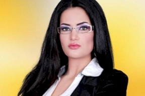 سما المصري تقصف جبهة محمد رمضان 