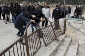 المحكمة الإسرائيلية تهدد بإغلاق باب الرحمة 