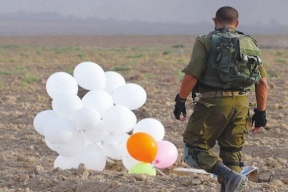 مزهر: سنستمر في إطلاق البالونات الحارقة 