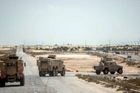 الجيش المصري يدمر أنفاقا ويصادر قنابل في شمال سيناء
