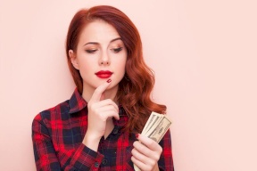 متى يصبح الاستقلال المادي للمرأة تسلطًا لا اكتفاء؟