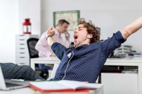 كثرة التثاؤب.. هل يؤثر على صحة الإنسان؟