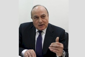 بشارة: سنصرف اليوم 50% من الرواتب العالية وراتب كامل لما دون 2000 شيقل