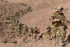 مصر تعلن مقتل عشرات الإرهابيين بمواجهات في سيناء