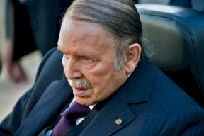 الجزائر.. ترقب لقرارات جديدة بعد عودة بوتفليقة