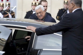 تقرير إسرائيلي يرصد تحركات الرئيس عباس