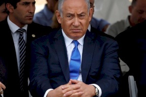 صحيفة: نتنياهو يسعى لتشكيل حكومة من 60 عضواً فقط