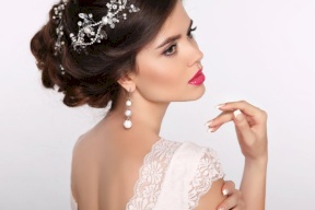 تعلمي 5 اسرار لاختيار مثالي لإكسسوارات يوم زفافك