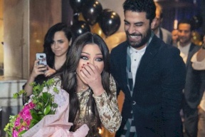 هيفاء وهبي تحسم الجدل بشأن زواجها من مدير أعمالها