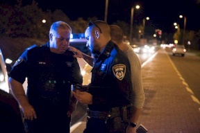 الاحتلال يعتقل 92 عاملا فلسطينياً 