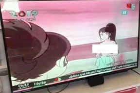 ظهور فتاة "عارية الصدر" للأطفال على التلفزيون السوري
