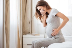 هذه الأطعمة تسبب الحموضة أثناء الحمل