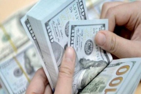 أسعار صرف العملات: ارتفاع الدولار
