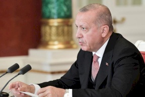 بعد خسارة الانتخابات.. أردوغان يتوعد المعارضين في حزبه