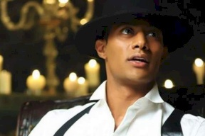 إيهاب توفيق يهاجم محمد رمضان