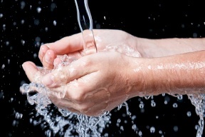 هكذا تتفادى الجفاف في رمضان..اليكم الطريقة