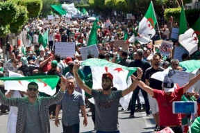 تظاهرات أول جمعة رمضانية بالجزائر.. تنديد مستمر بالنظام
