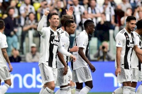 شاهد القميص الجديد ليوفنتوس