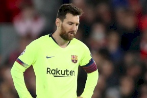  ميسي يطالب  برشلونة بالتخلص من 3 نجوم بعد الخسارة المدوية أمام ليفربول..من هم؟