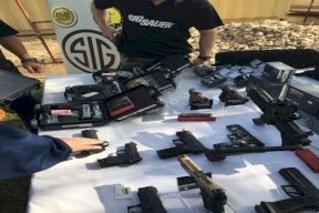 الاحتلال يدعي احباط عملية تهريب اسلحة من الأردن إلى الضفة