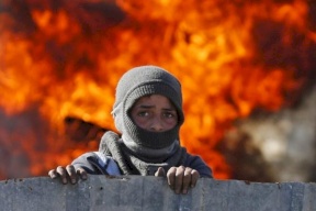 الفلسطينيون ثالث أكثر الشعوب غضبًا حول العالم!