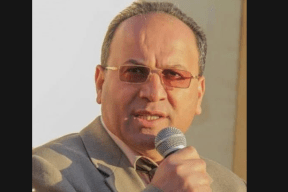 بين رقابة المحتل .....ورقابة الثورة