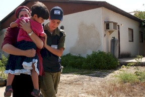 إخلاء مستوطنة بالضفة بسبب حريق كبير