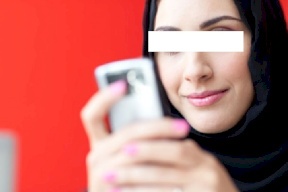 تفاصيل جريمة ابتزاز سيدة من الخليل