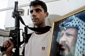 توجيه 24 تُهمة للاسير الزبيدي