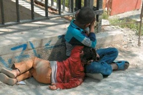 الشرطة تقبض على شخص بتهمة استغلال الأطفال للتسول