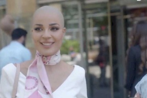 "لن أنسى بحياتي هذا الشعور"..نادين نسيب نجيم تتخلّى عن شعرها تماماً
