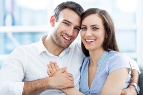 كيف تجعل من تحبه يقع في حبك؟