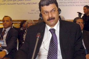 الجزائر.. وزير المالية الأسبق تحت الرقابة القضائية