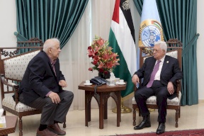 الرئيس عباس يعلن استعداده للدعوة لانتخابات تشريعية تتبعها رئاسية